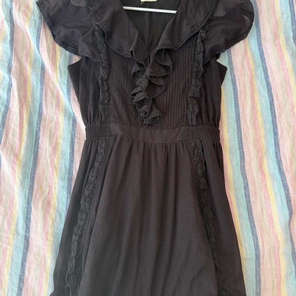 Love spell Black Ruffled Dress with Lace Details